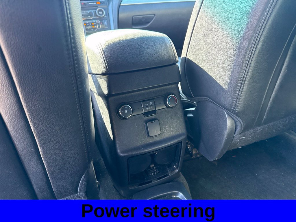 Used 2016 Ford Explorer XLT w/ Equipment Group 202A AWD/4WD image 7
