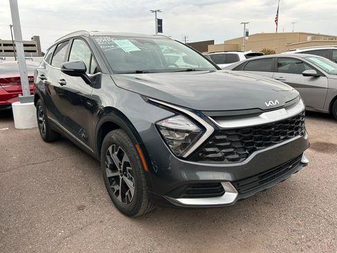 Certified 2023 Hyundai Santa Fe Limited image 4