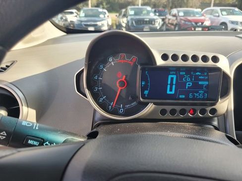 Used 2015 Chevrolet Sonic LT w/ Fun and Sun Package image 29