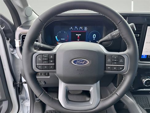 New 2026 Ford F250 Lariat w/ Black Appearance Package image 13