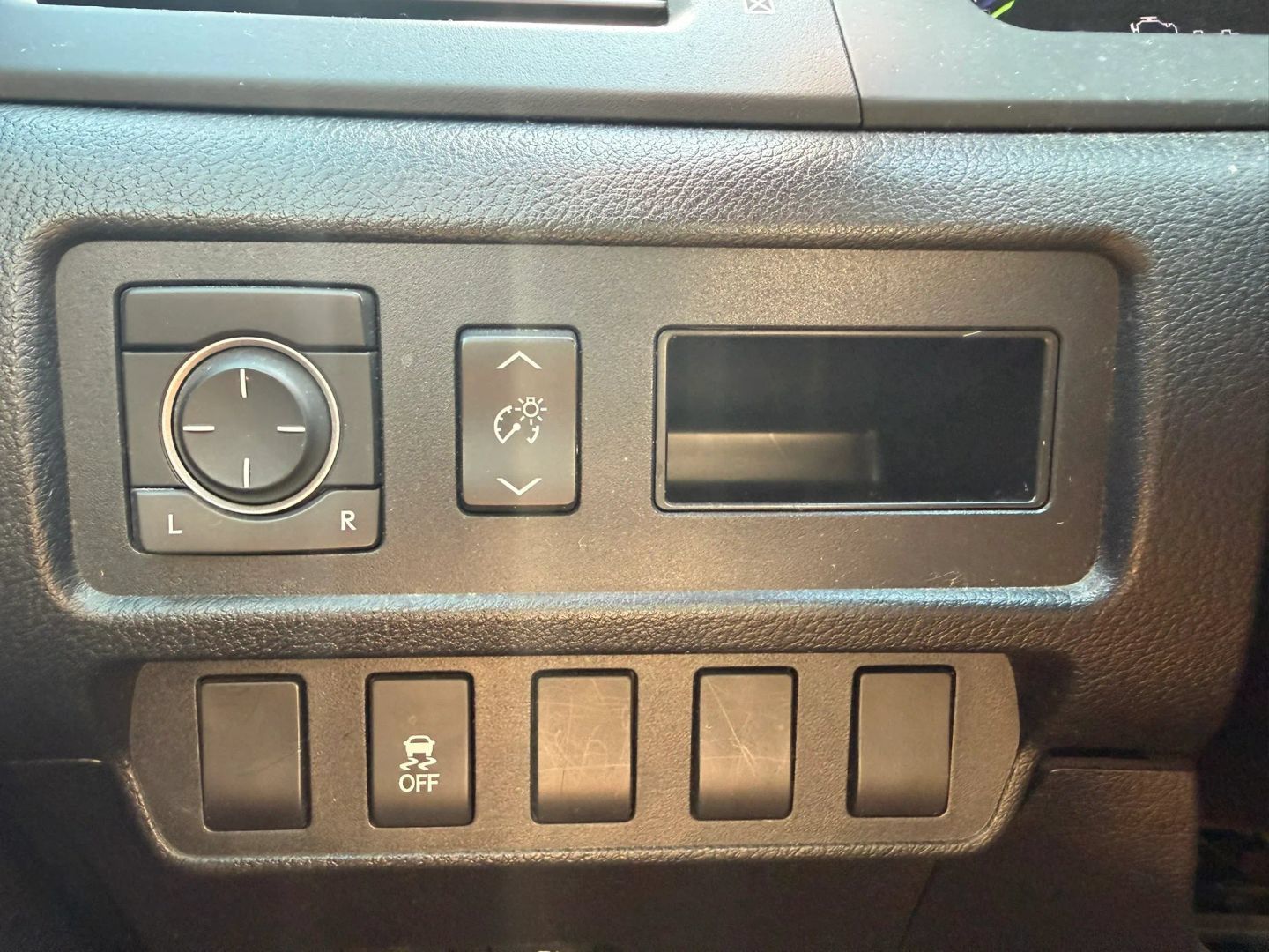 Used 2010 Lexus HS 250h FWD image 28