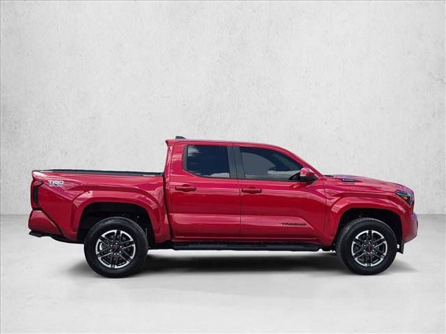 Used 2024 Toyota Tacoma TRD Sport w/ TRD Sport Premium Package AWD/4WD image 4