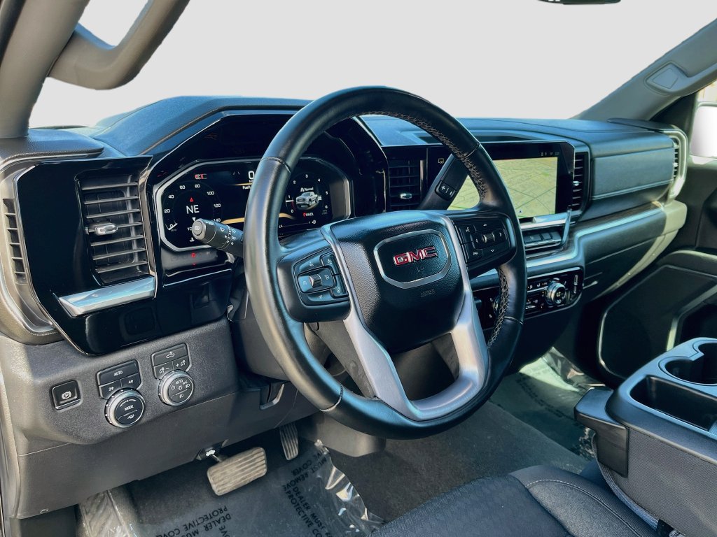 Used 2026 GMC Sierra 1500 Elevation AWD/4WD image 9