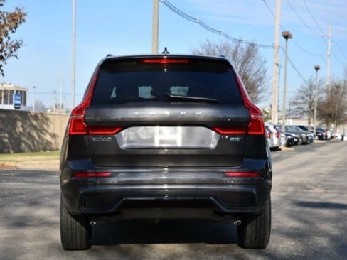 Certified 2025 Volvo XC60 B5 Plus w/ Climate Package image 6