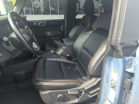 Used 2024 Ford Bronco Badlands AWD/4WD image 11