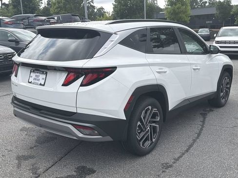 New 2026 Hyundai Tucson SEL Plus FWD image 8