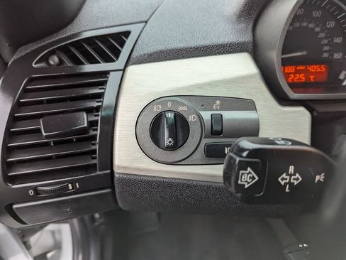 Used 2004 BMW Z4 3.0i RWD image 15