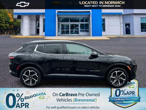 New 2026 Chevrolet Equinox EV LT image 5