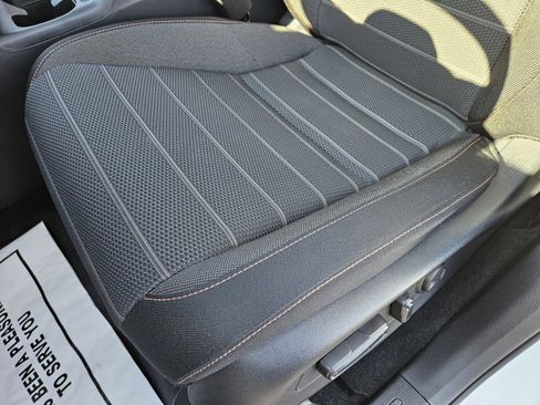 Used 2023 Honda CR-V Sport image 8