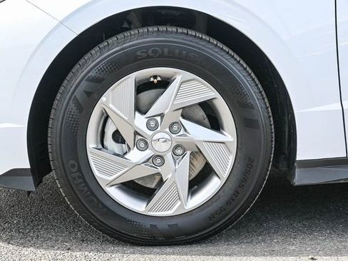 Certified 2025 Hyundai Sonata SE image 11