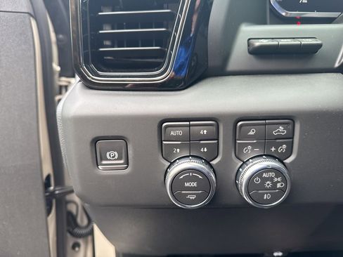 New 2026 GMC Sierra 1500 AT4X w/ AT4X AEV Edition image 26