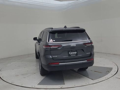 New 2025 Jeep Grand Cherokee L Laredo image 12