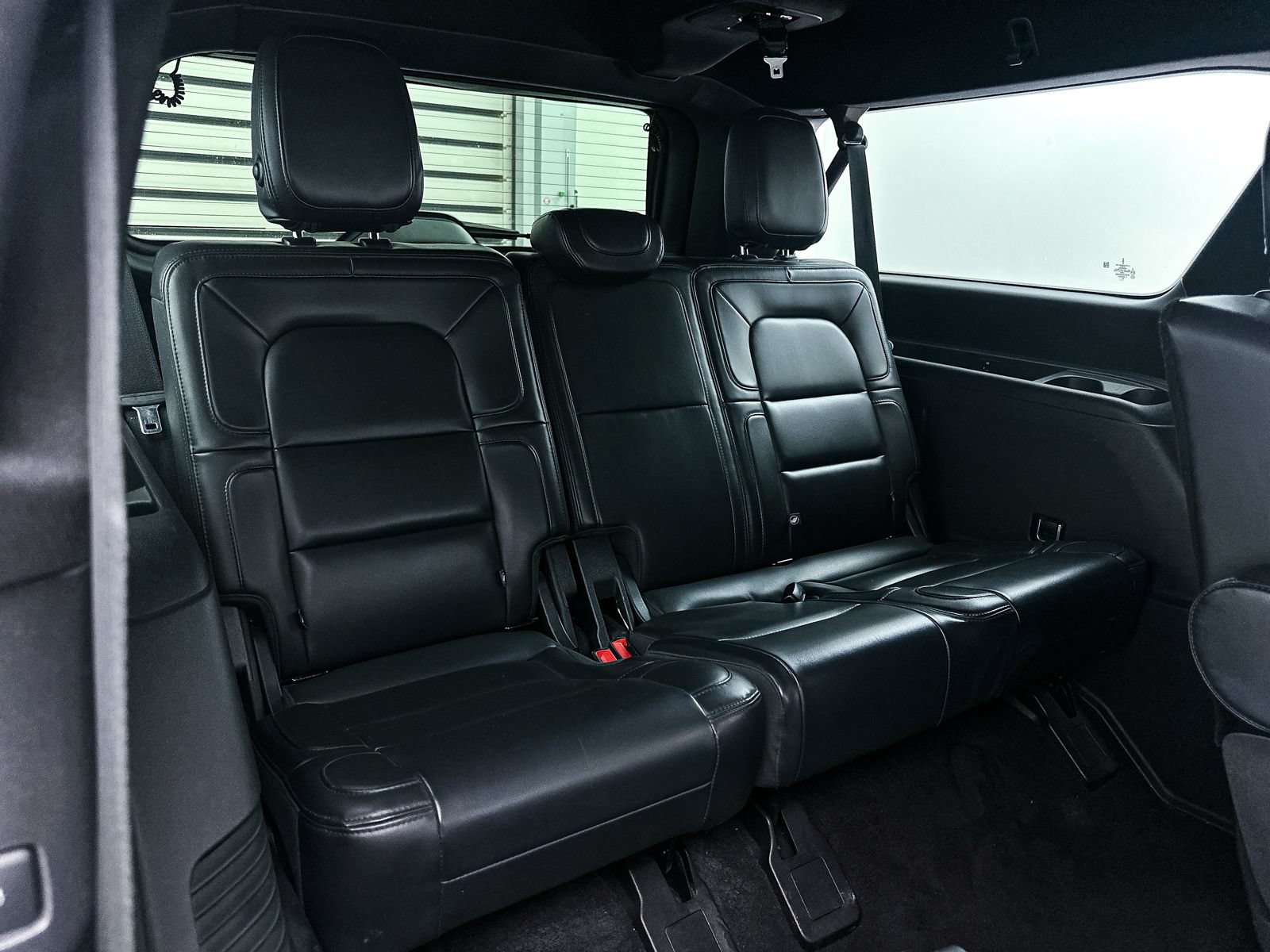 Used 2022 Lincoln Navigator L Reserve AWD/4WD image 35