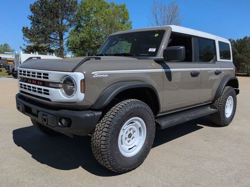 New 2026 Ford Bronco Heritage Edition image 7