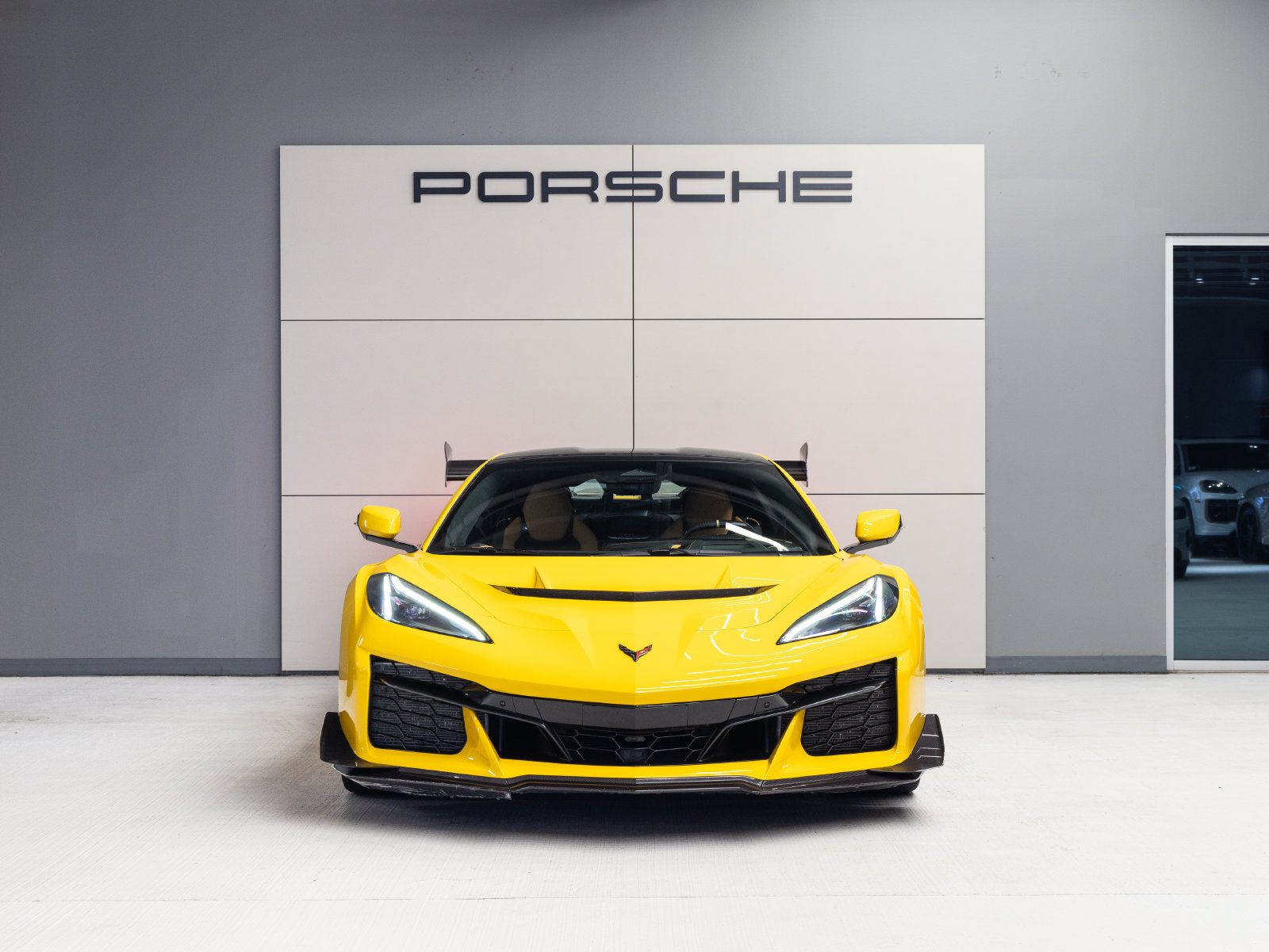 Used 2026 Chevrolet Corvette ZR1 w/ ZR1 Carbon Fiber Aero Package RWD image 10