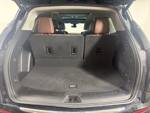 Used 2020 Buick Enclave Avenir w/ Avenir Technology Package AWD/4WD image 21