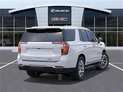 New 2026 GMC Yukon Denali w/ Sun & Power Step Package image 4