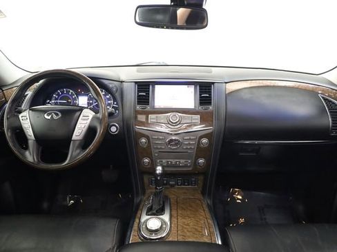 Used 2016 INFINITI QX80 4WD w/ 22" Wheel Package image 16