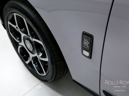 Certified 2024 Rolls-Royce Cullinan Black Badge image 47