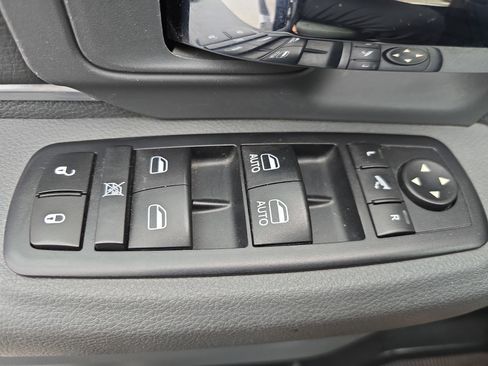 Used 2017 RAM 1500 Lone Star image 27