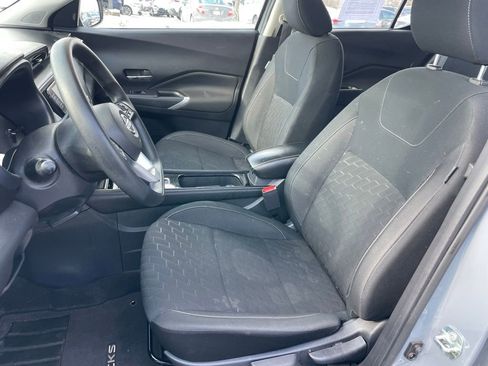 Certified 2024 Nissan Kicks SV image 7