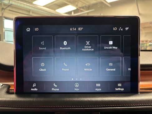 Used 2020 Lincoln Aviator Reserve w/ Equipment Group 201A image 20