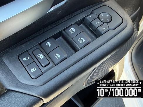 New 2026 RAM 1500 4x4 Crew Cab image 11