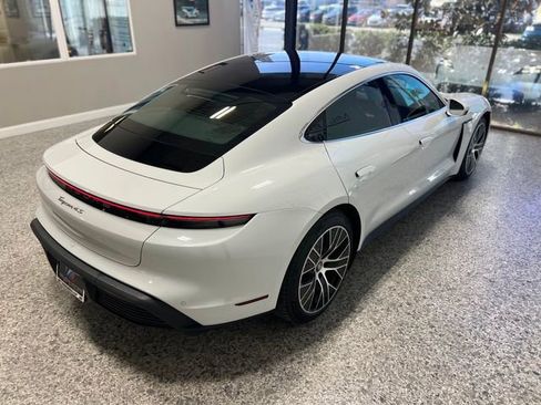 Used 2021 Porsche Taycan 4S image 5