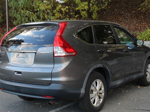 Used 2014 Honda CR-V EX image 9