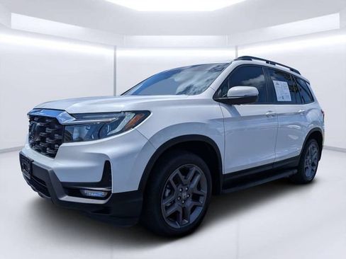 Used 2023 Honda Passport EX-L image 7