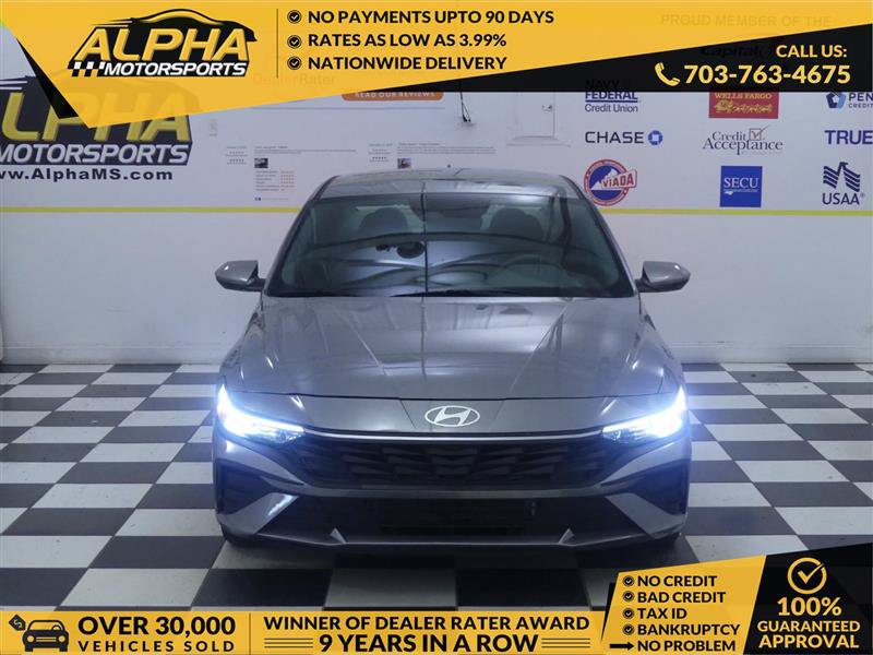 Used 2026 Hyundai Elantra Hybrid FWD image 1
