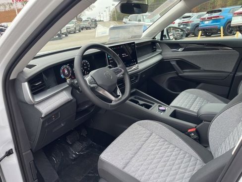 New 2026 Volkswagen Tiguan S image 6