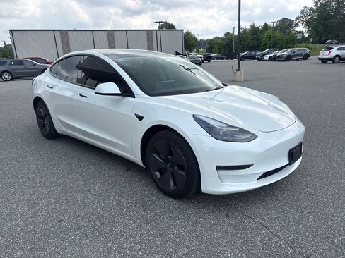 Used 2023 Tesla Model 3 Standard Range RWD image 7