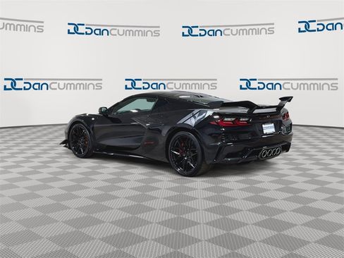 New 2026 Chevrolet Corvette Z06 w/ Z07 Performance Package image 7