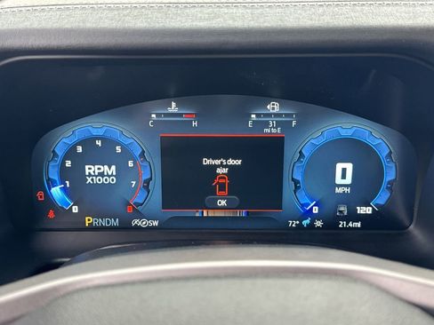 New 2025 Ford Bronco Outer Banks w/ Sasquatch Package image 26