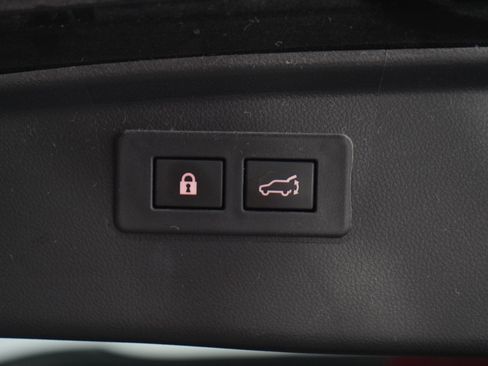 Used 2020 Subaru Outback Limited AWD/4WD image 17