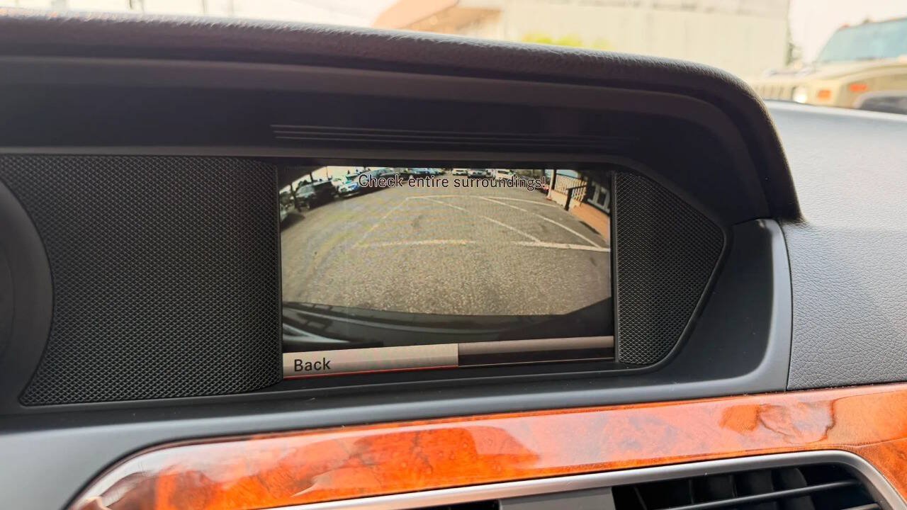 Used 2013 Mercedes-Benz C 300 4MATIC Sedan image 14