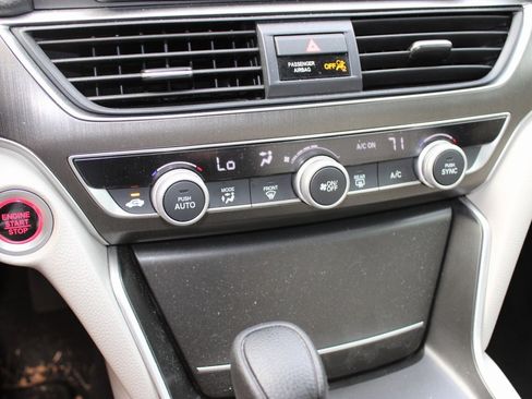 Used 2020 Honda Accord LX image 20