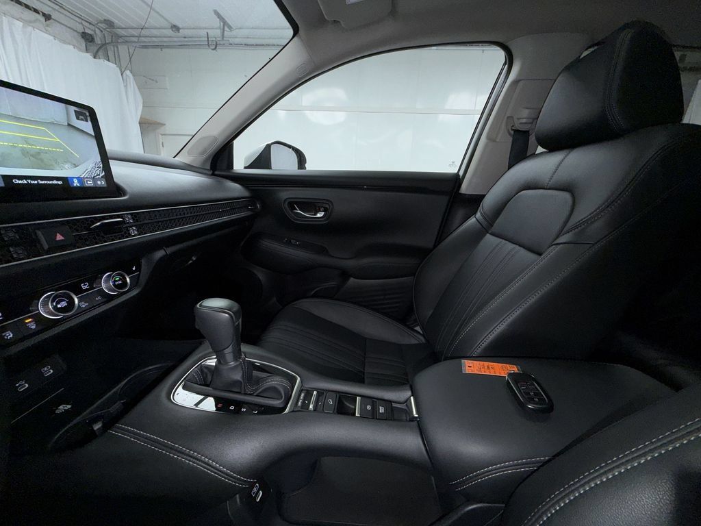 Certified 2026 Honda HR-V EX-L image 22