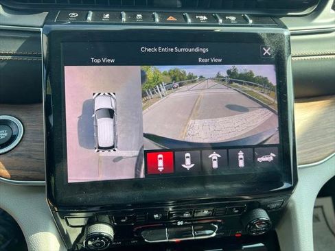 Certified 2021 Jeep Grand Cherokee L Summit w/ Advanced Protech Group IV AWD/4WD image 62