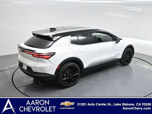 New 2026 Chevrolet Equinox EV LT image 45