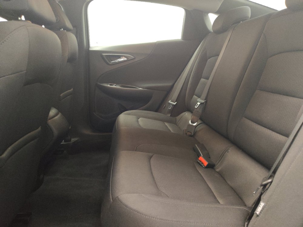 Used 2019 Chevrolet Malibu LS FWD image 18