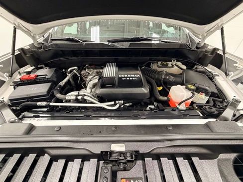 Certified 2024 Chevrolet Silverado 1500 High Country image 34