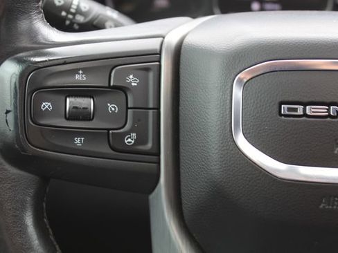 Used 2020 GMC Sierra 2500 Denali w/ Denali Ultimate Package AWD/4WD image 24