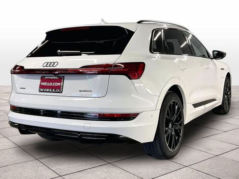 Used 2023 Audi e-tron Chronos w/ Chronos Package AWD/4WD image 13
