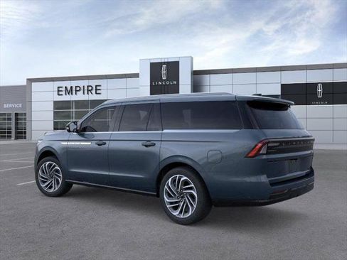 New 2026 Lincoln Navigator L Reserve image 4