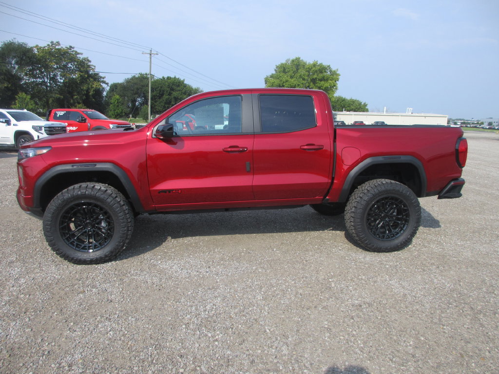 New 2026 GMC Canyon AT4 AWD/4WD image 7