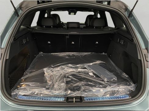 New 2026 Mercedes-Benz GLC 300 4MATIC image 6
