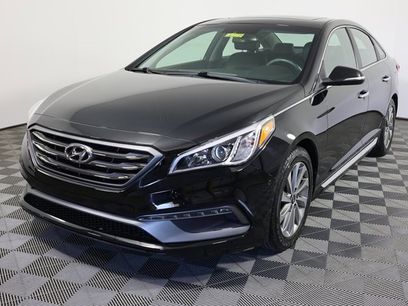 Used 2017 Hyundai Sonata Sport w/ Value Edition Package 02