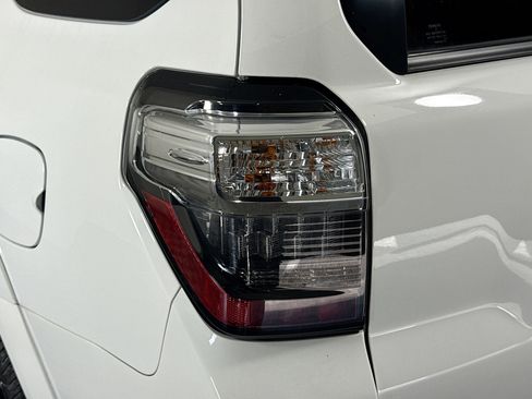 Used 2024 Toyota 4Runner TRD Off-Road image 36